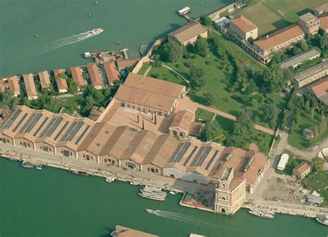 Installation By Antonio Evolilla In Spazio Thetis Venice Wire