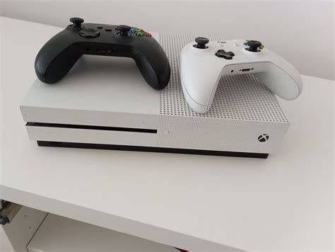 Consola Xbox One S Dois Comandos Corroios Olx Portugal