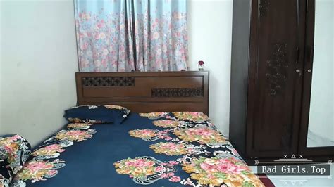 Pretty Indian Babe Showing Her Big Natural Tits