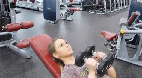 Incline Close Grip Barbell Bench Press