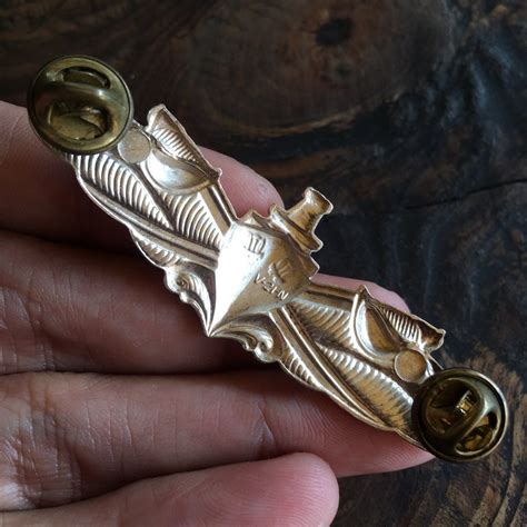 Us Navy Esws Pin Antik Pajangan Di Carousell