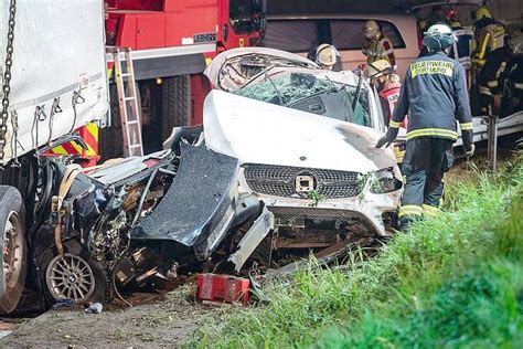 Unfall Mit Drei Toten Auf A2 Ostfriesische Nachrichten