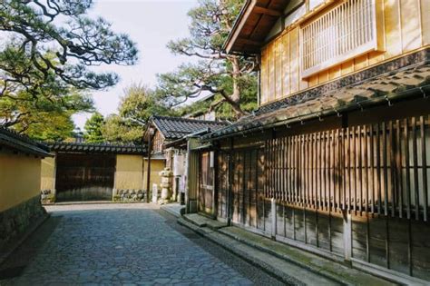 The Nagamachi Neighborhood: Kanazawa's Samurai Streets | Japan Cheapo