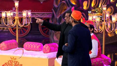 Bigg Boss Promo Salman Khan Ne Kiya Shero Shayari Bigg Boss Ki