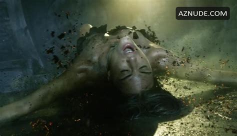 Sleepy Hollow Nude Scenes Aznude