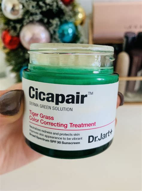 Cicapair is all the rage in the beauty world right now – Artofit