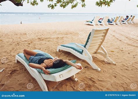 Woman Sunbed Lifestyle Sand Resort Recreation Sea Beach Lying Ocean