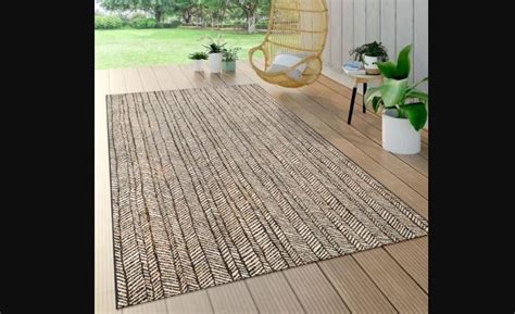 Tapis extérieur résistant à la pluie tendance pour cette année