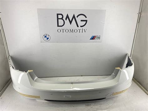 BMW F30 Sportline Arka Tampon 51127312724 F30 Arka Tampon Beyaz