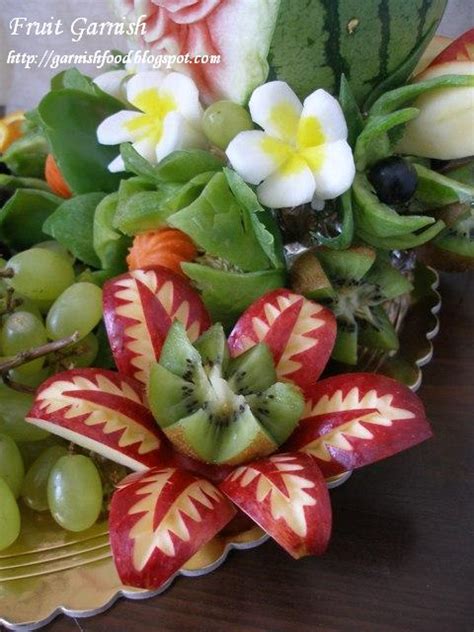 Garnishfoodblog Fruit Carving Arrangements And Food Garnishes