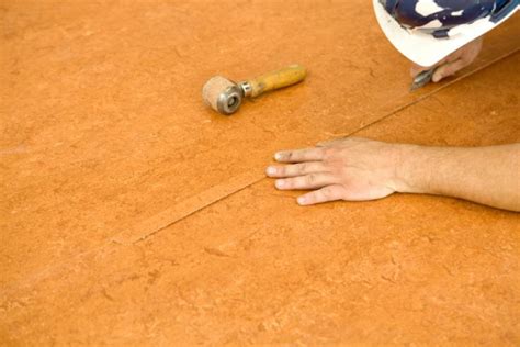 Vinylboden Reparieren Anleitung F R Kleine Sch Den