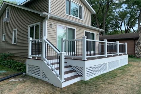 Trex® Deck With Lattice Skirting Mchenry County Rock Solid Builders Inc