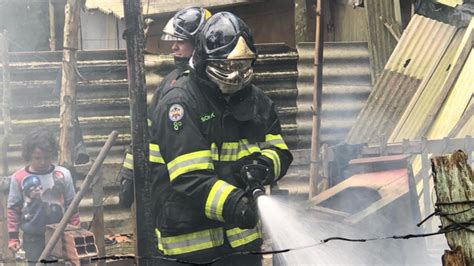 Vamos Ajudar A Família Que Perdeu Sua Casa Em Um Incêndio Vaquinhas