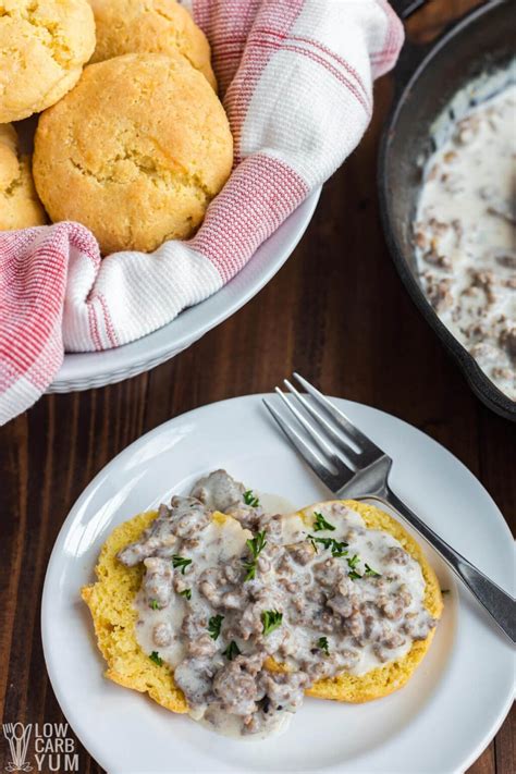 Keto Biscuits And Gravy Recipe For Low Carb Breakfast Low Carb Yum