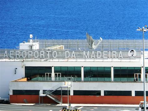 Structurae [en]: Madeira International Airport Cristiano Ronaldo