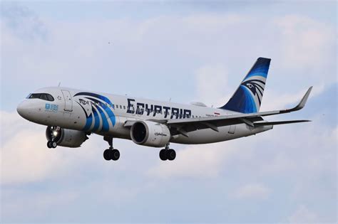 Egypt Air SU GDD Boeing B737 866 20 09 2015 BCN Barcelona Spain