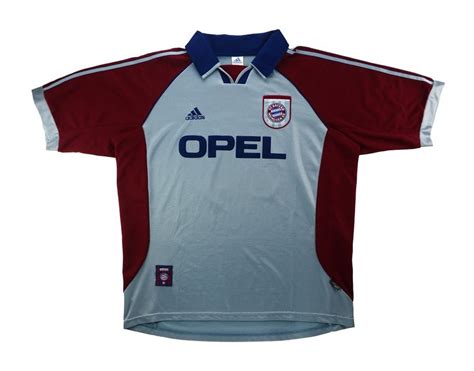 Bayern München 1999-00 Third Kit