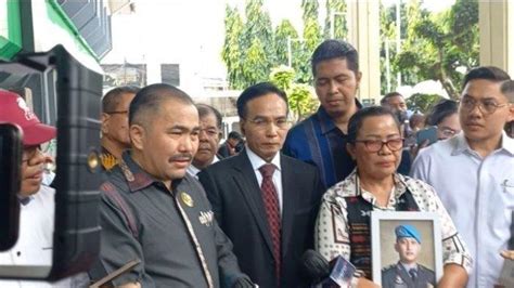 Alasan Keluarga Brigadir J Laporkan Ferdy Sambo Cs Kasus Pencurian