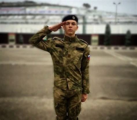 Когда и где служил Дени Байсаров, чеченский внук Аллы Пугачевой ...