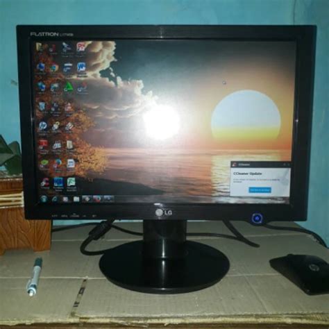 Jual Lcd Monitor Komputer Lg Flatron Inch Wide L Wsb Shopee Indonesia