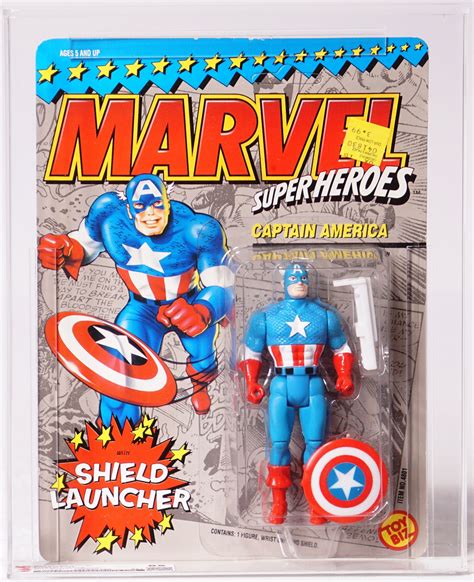 1990 Toy Biz Marvel Super Heroes Carded Action Figure Captain America