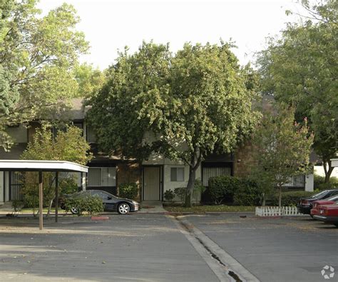 Fresno Square - Apartments in Fresno, CA | Apartments.com