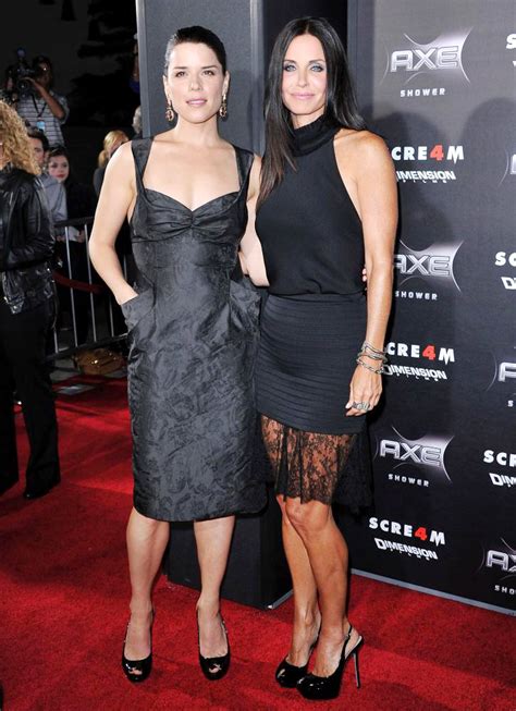 Scream 4 (2011) Premiere Photo Gallery and Red Carpet Arrivals Pictures