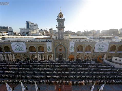 New Flag Hoisted In Imam Ali As Shrine Najaf Photo Taghribnews Tna