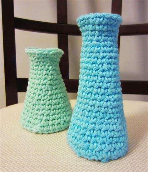 Ravelry Crochet Flower Vase Pattern By Lauren Elizabeth