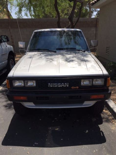 1985 Nissan Datsun 720 Pickup Truck 4x4 Kingcab Xtracab 174k Miles Ac