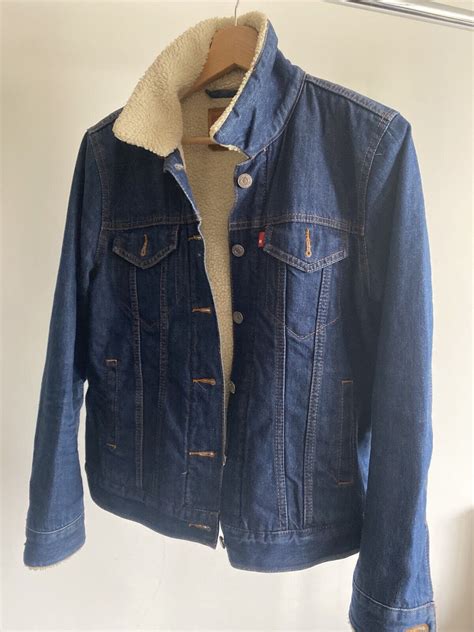 Levis Denim Jacket With Faux Sheepskin Lining Size M Gem