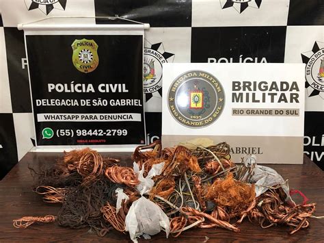 Polícia Civil do RS on Twitter DP SãoGabriel cumpre dois mandados de