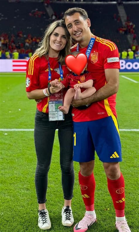 Lo Que No Sabías De Mikel Oyarzabal El Héroe De La Roja Y Su Historia