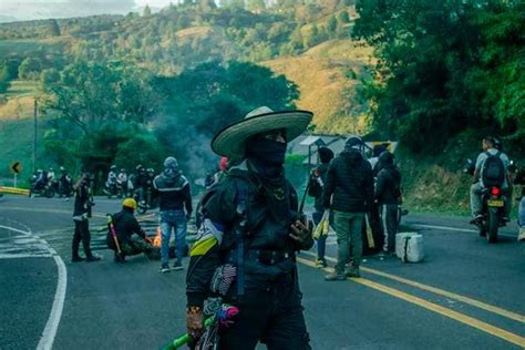 Indígenas Bloquearon La Vía Panamericana Y Anunciaron Paro Indefinido