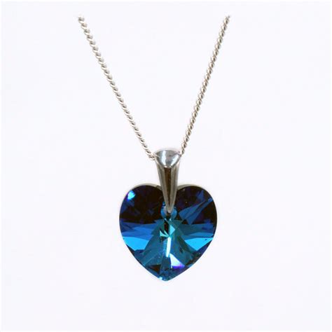 Necklace With A Swarovski Crystal Heart Retha Designs