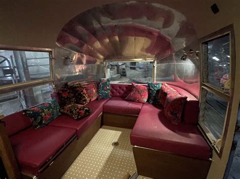 Airstreams For Sale Vintage Airstreams Airstream Caravans To Rent And