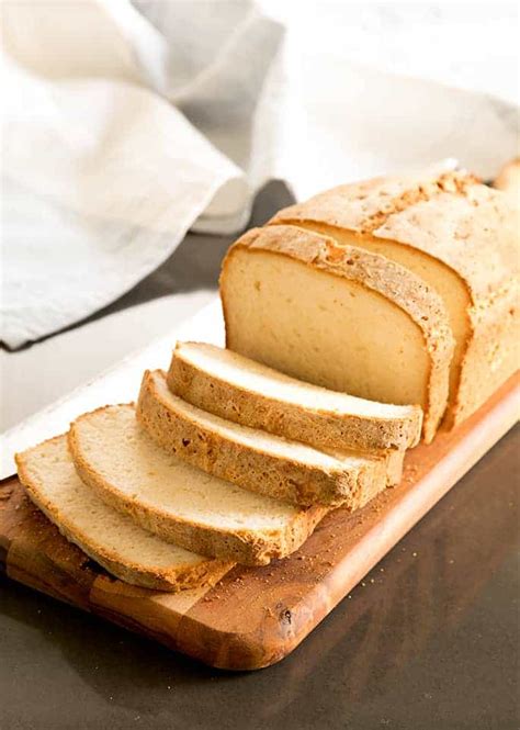 Gluten Free White Sandwich Bread The Easiest And Best Yeast Bread Best Gluten Free Bread