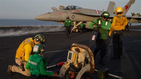 Uss Dwight D Eisenhower Carrier Strike Group Leaves Middle East