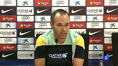 F Tbol Fc Barcelona Iniesta No Habla De Los Rbitros Y Da Por Hecha