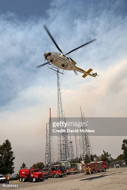 La County Fire Department Photos and Premium High Res Pictures - Getty ...