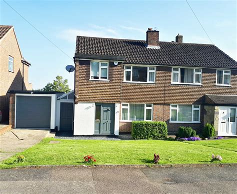 Garthland Drive, Arkley | Statons