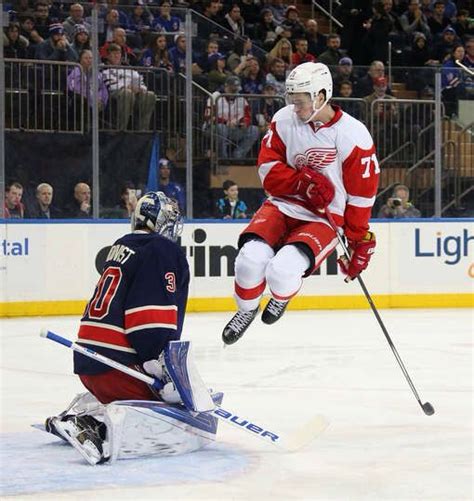 D-Boss Dylan Larkin Detroit Red Wings 2/21/16 | Detroit red wings, Red ...