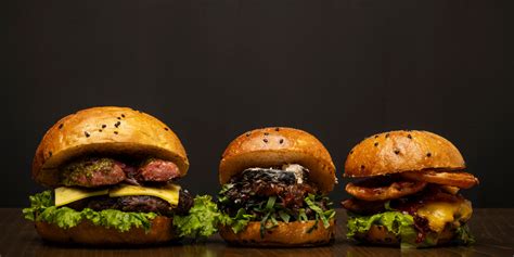 Chilango Celebra El Día De La Hamburguesa En Con Este 2x1 En Sliders