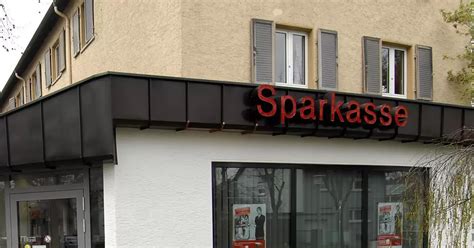 Sparkasse Rhein Haardt Vier Filialen Ab Montag Wieder Geöffnet Frankenthal Die Rheinpfalz