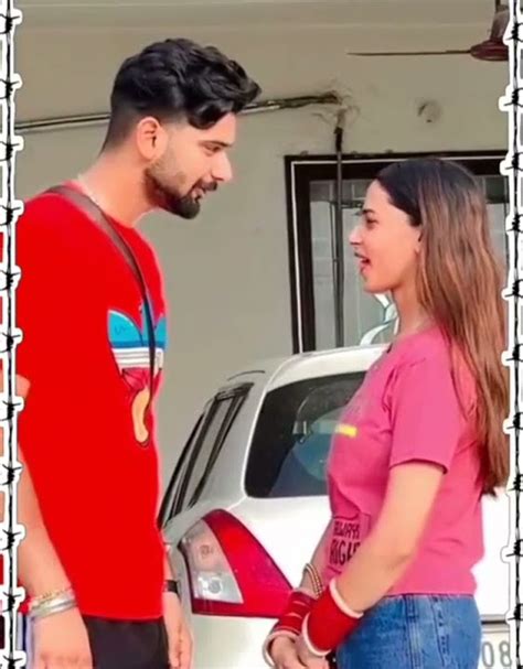 🥰🤪🤩ਕੁੜੀ ਮੁੰਡੇ ਵਲ੍ ਕਿਵੇਂ ਕਰ ਰਹੀ ਆ😜😂😍punjabi Cute Couples🥰🌠punjabi Shorts