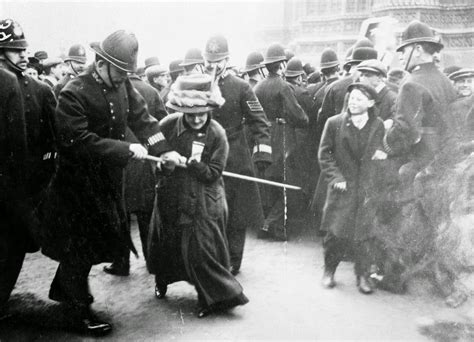 Suffragettes Vs Police Historical Photos Of Women S Suffrage