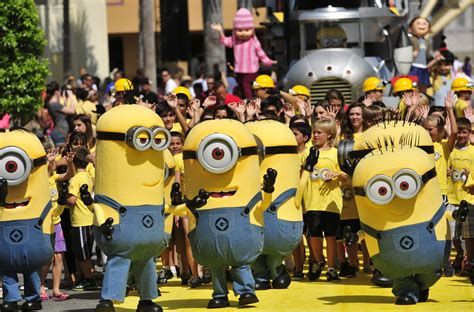 Despicable Me Minion Mayhem Grand OpeningPublicity ⋆ ZANNALAND!