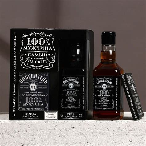 Набор "100% мужчина", гель для душа во флаконе виски и игральные карты ...