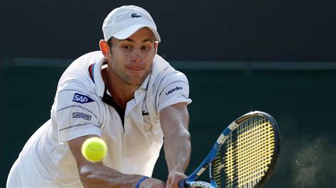 Roddick Wins Through Eurosport