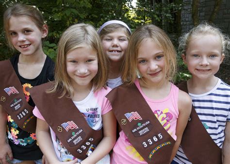 Brownie Girl Scout Camp